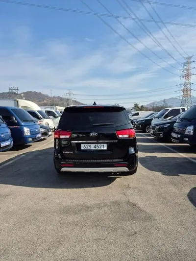 Kia Canival 2015, 136838 км, за 10500000 KRW