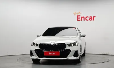 BMW 5-Series · 2025 год