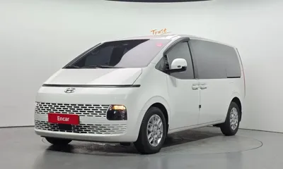 Hyundai Staria · 2022 год
