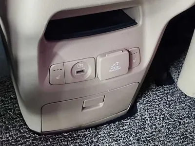 Kia Canival 2016, 131513 км, за 15500000 KRW - фото 15