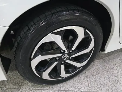 Honda Accord 2017, 176818 км, за 8900000 KRW - фото 16