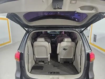 Kia Canival 2017, 170773 км, за 8600000 KRW - фото 17