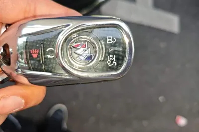 Buick LaCrosse 2022, 57900 км, за 96425.85 CNY - фото 19