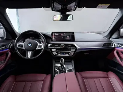 BMW 5 Series 2023, 62000 км, за 259800 CNY - фото 10