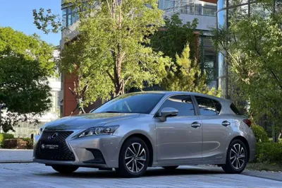 Lexus CT 2017, 80000 км, за 116931.87 CNY - фото 5
