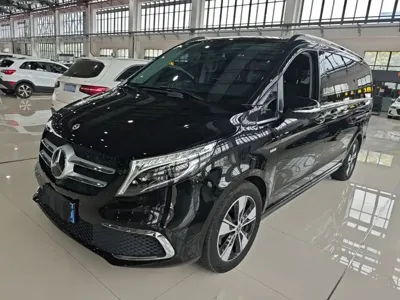 Mercedes-Benz V-Class · 2022 год