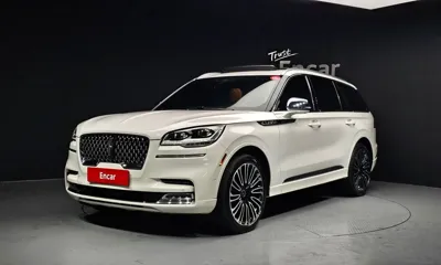 Lincoln Aviator · 2020 год