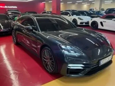 Porsche Panamera 2021, 113007 км, за 80700000 KRW