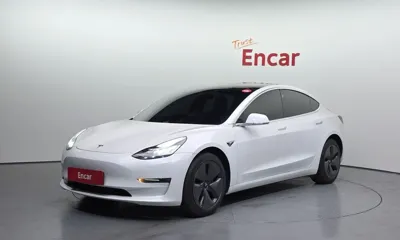Tesla Model 3 · 2020 год