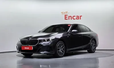 BMW 5-Series · 2025 год