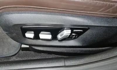 BMW 5-Series 2018, 88574 км, за 26490000 KRW - фото 32
