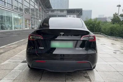 Tesla Model Y 2023, 51600 км, за 194612.26 CNY - фото 6