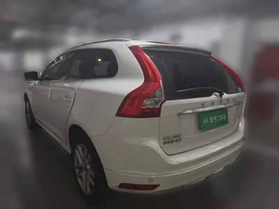 Volvo XC60 2017, 102600 км, за 65955.62 CNY - фото 4