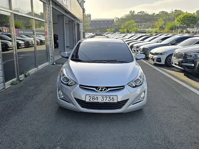 Hyundai Avante 2016, 202406 км, за 3300000 KRW
