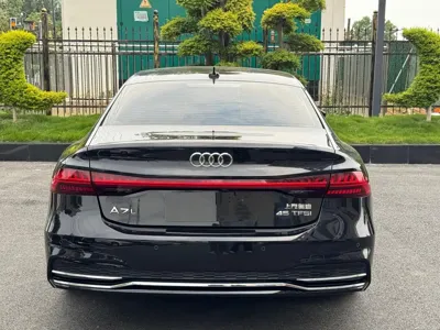 Audi A7L 2022, 60000 км, за 228000 CNY - фото 9