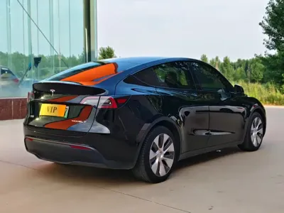 Tesla Model Y 2022, 120000 км, за 138800 CNY - фото 8