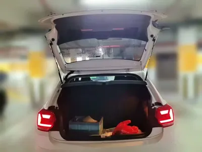 Volkswagen Polo 2021, 79200 км, за 45700 CNY - фото 10
