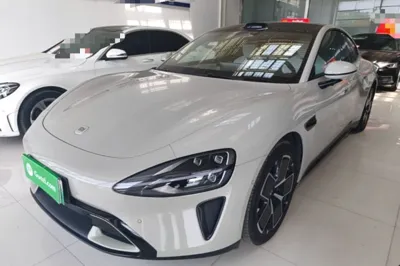 Xiaomi Auto SU7 · 2024 год