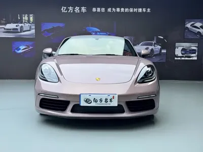 Porsche 718 2023, 20000 км, за 438000 CNY