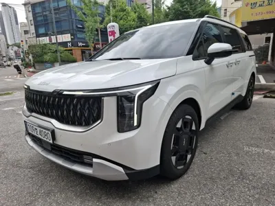 Kia Canival 2025, 21211 км, за 37000000 KRW