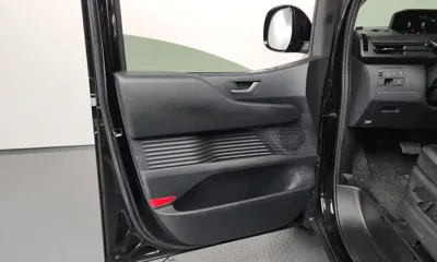 Hyundai Staria 2023, 59126 км, за 29300000 KRW - фото 24