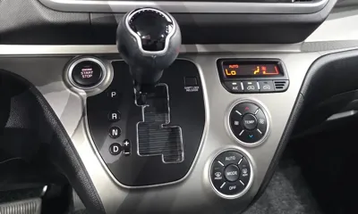 Kia Ray 2018, 96087 км, за 10500000 KRW - фото 9