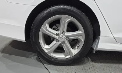 Hyundai Sonata 2018, 28175 км, за 14800000 KRW - фото 5