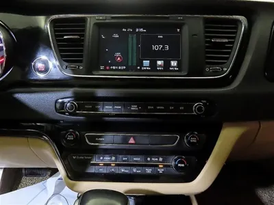 Kia Canival 2018, 247670 км, за 9200000 KRW - фото 11