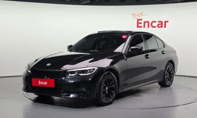 BMW 3-Series · 2019 год