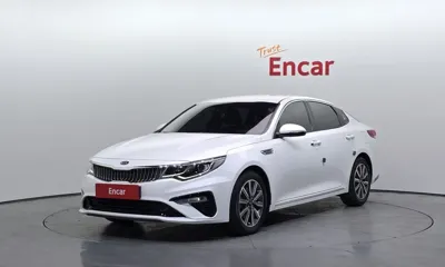 Kia K5 · 2020 год