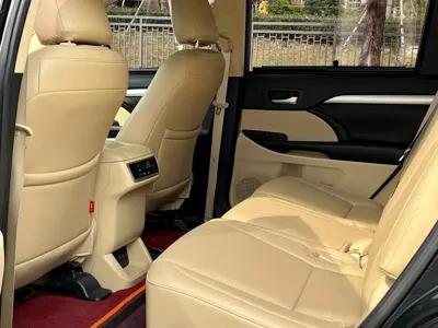 Toyota Highlander 2019, 89000 км, за 99800 CNY - фото 11