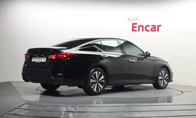 Nissan Altima 2019, 55292 км, за 15990000 KRW