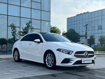 Mercedes-Benz A-Class 2020, 129000 км, за 79800 CNY