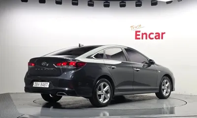 Hyundai Sonata 2018, 97425 км, за 11000000 KRW