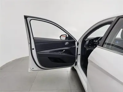 Hyundai Elantra 2021, 49900 км, за 49800 CNY - фото 8