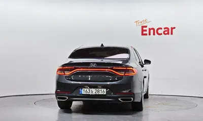 Hyundai Grandeur 2018, 198410 км, за 10800000 KRW