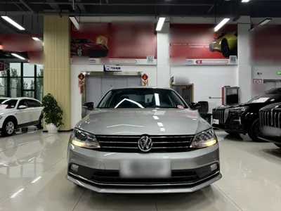 Volkswagen Sagitar 2018, 57400 км, за 61773.15 CNY