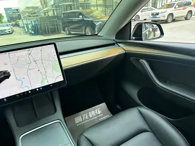 Tesla Model Y 2022, 75300 км, за 145800 CNY - фото 12