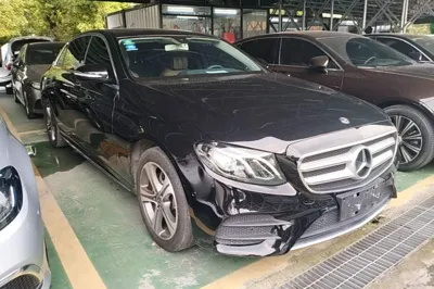 Mercedes-Benz E-Class 2019, 119500 км, за 164395.39 CNY - фото 12