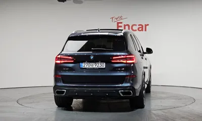 BMW X5 2022, 49734 км, за 77000000 KRW