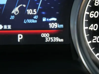 Toyota Camry 2021, 37500 км, за 98000 CNY - фото 11