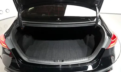 Hyundai Avante 2018, 40673 км, за 12900000 KRW - фото 19
