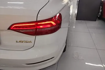 Volkswagen Lavida 2019, 67400 км, за 64442.95 CNY - фото 9