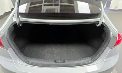 Hyundai Avante 2018, 18565 км, за 11900000 KRW - фото 20