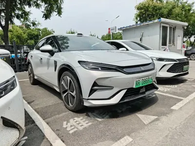 BYD L EV 2025, 11000 км, за 149800 CNY