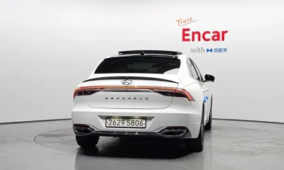 Hyundai Grandeur 2022, 29394 км, за 28800000 KRW