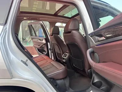 BMW X3 2020, 90000 км, за 129800 CNY - фото 9