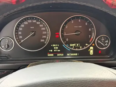 BMW 5 Series 2014, 93000 км, за 59800 CNY - фото 11