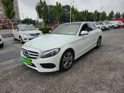 Mercedes-Benz C-Class · 2017 год