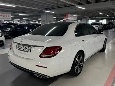 Mercedes-Benz E-Class 2019, 79370 км, за 26000000 KRW